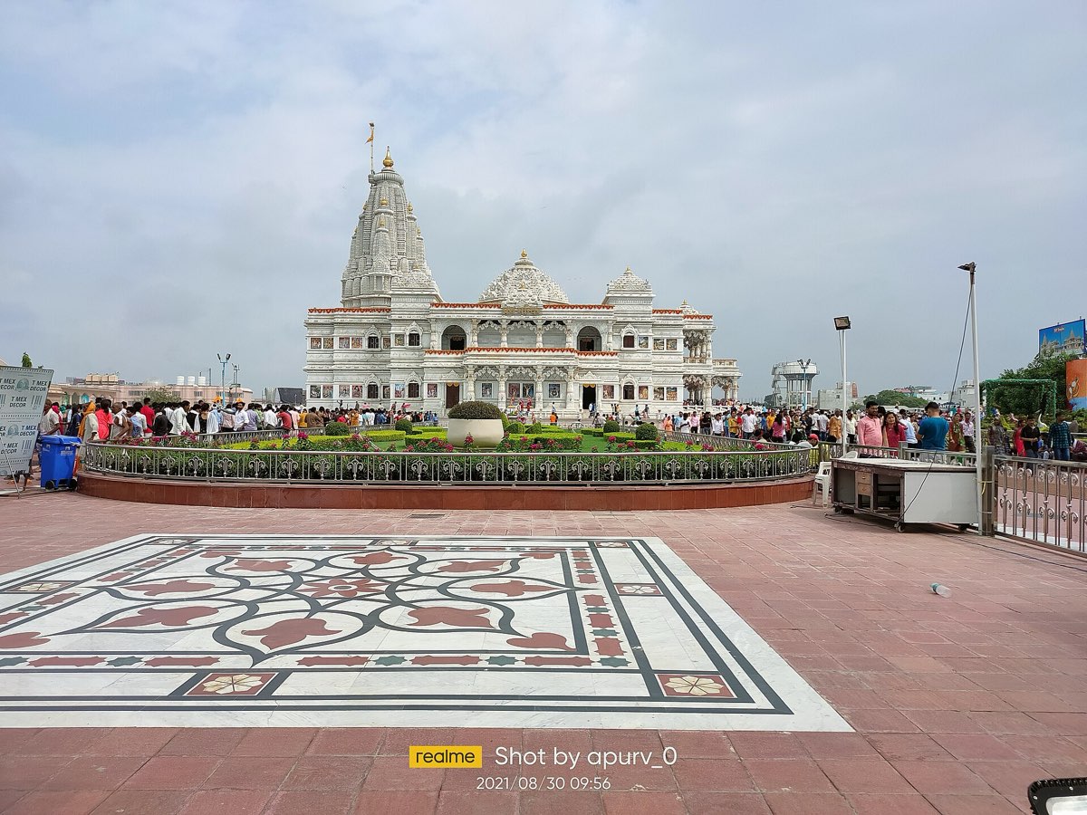 The white marble Prem Mandir at Vrindavan
